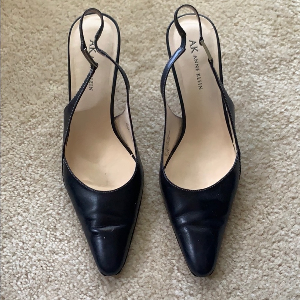 Black open back point toe heel